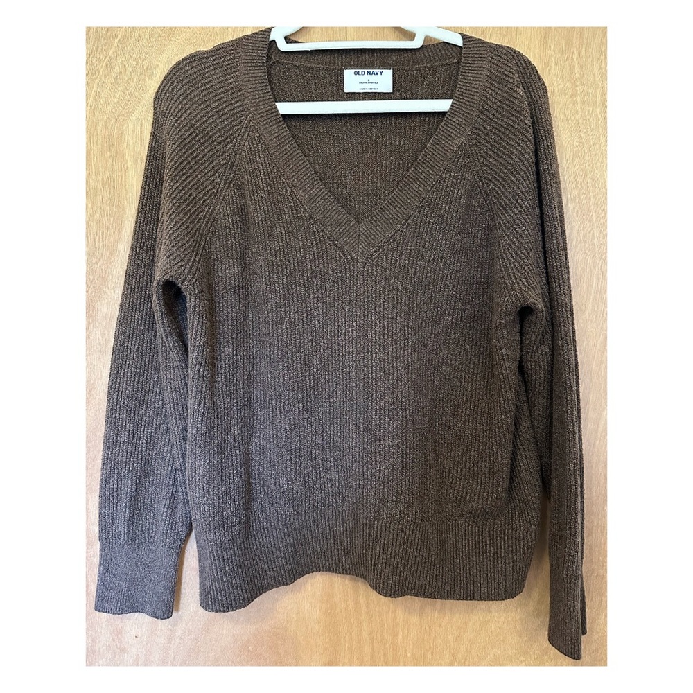 Old Navy SoSoft Cocoon Sweater - Picture 3 of 10